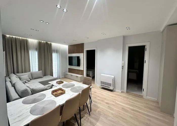 Emily アパート ゴーレム